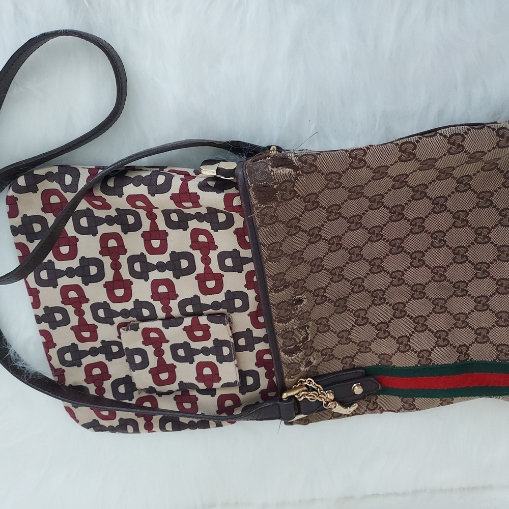 Aunthentic Gucci Canvas Leather Sherry Line GG Crossbody Bag with Charm